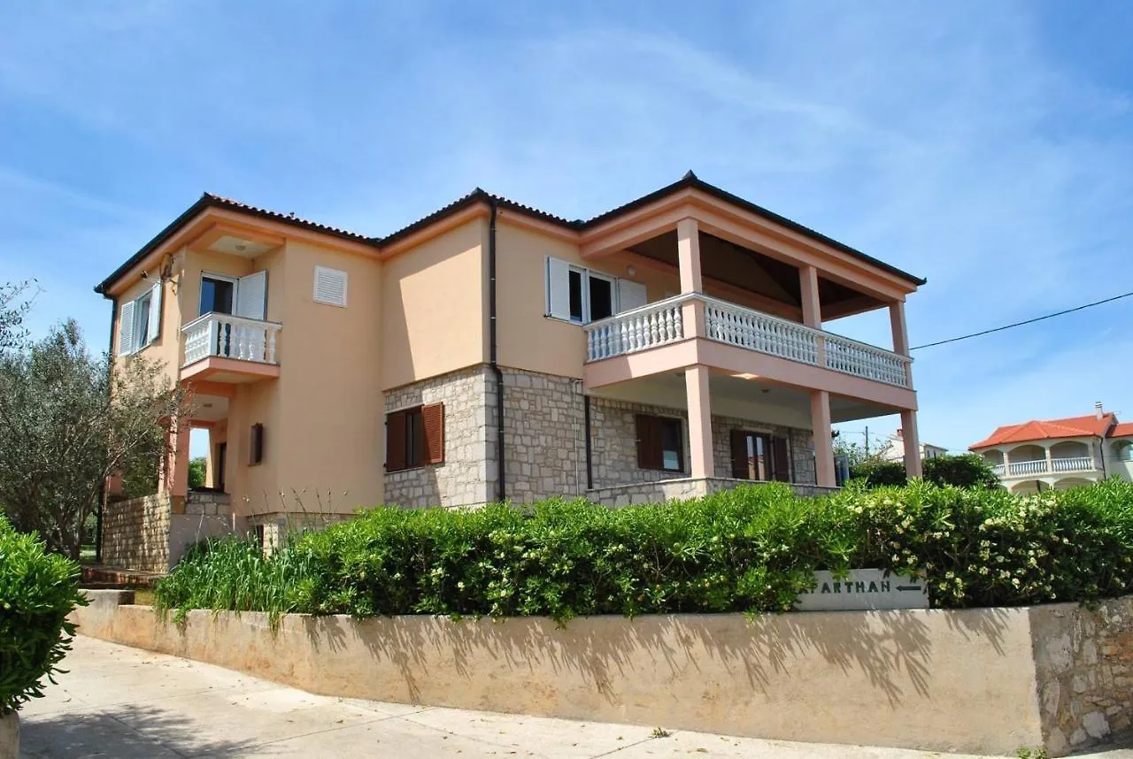 Seaside Apartments With A Swimming Pool Ugljan - 829